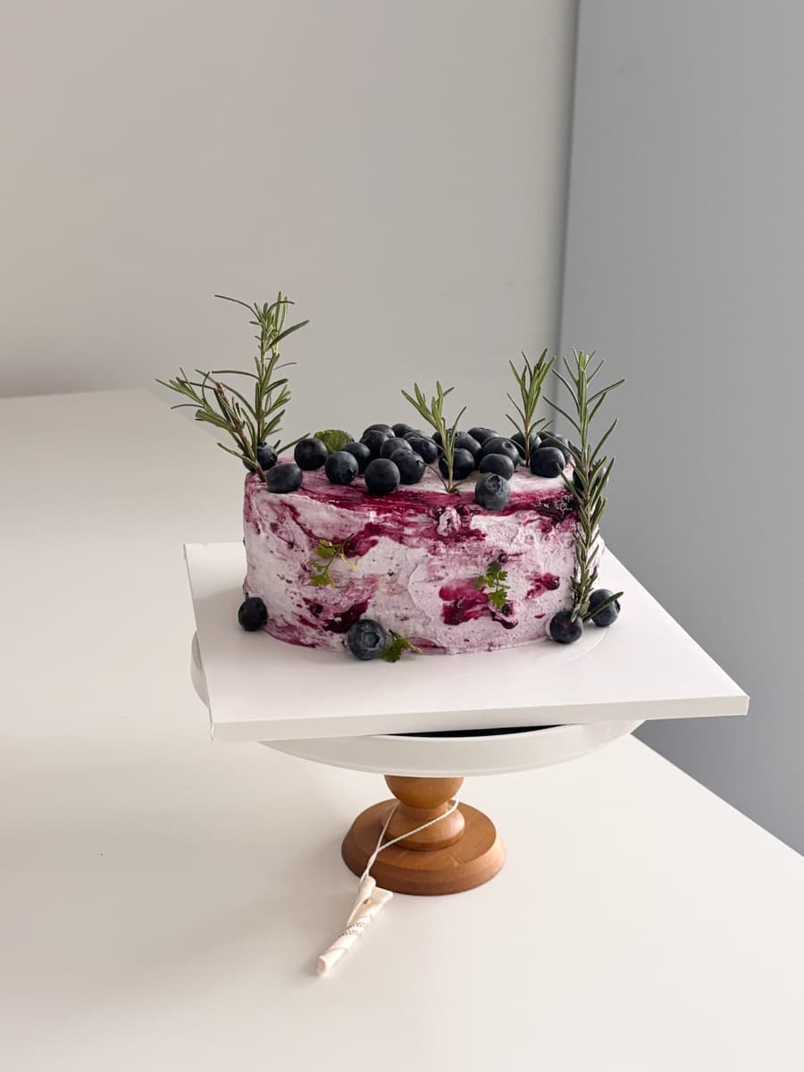 Blueberry & rosemary — bold and beautiful