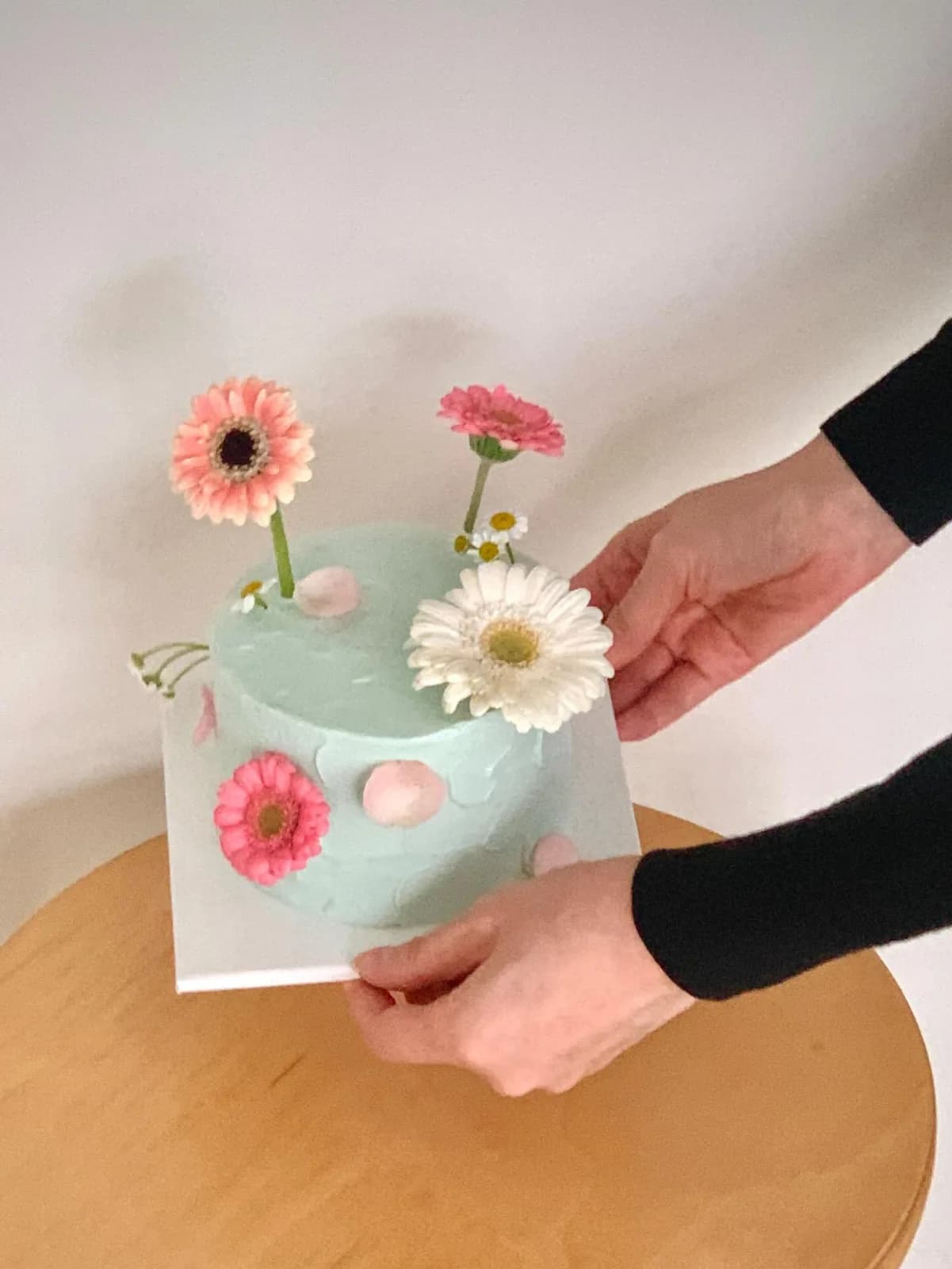 Mint cake with fresh gerbera daisies, Korean-inspired custom cake handmade in Streatham, London