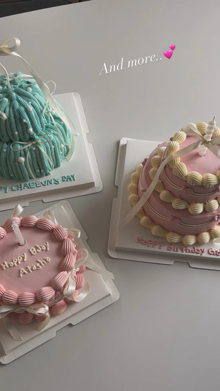 Mint piped strand cake with pink layered cake, bespoke celebration cake from Danine Cakes, South London
